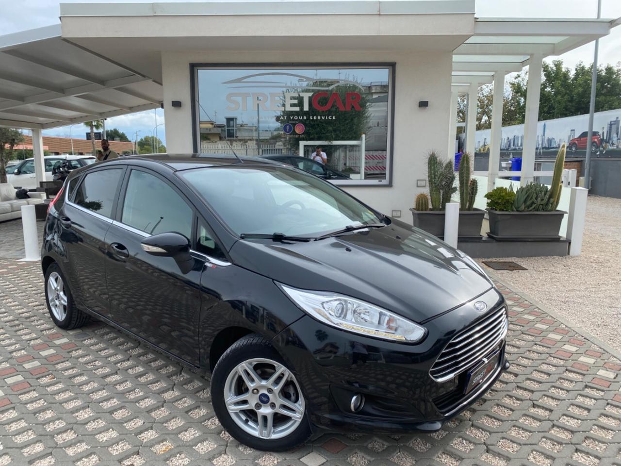 Ford Fiesta 1.5 TDCi 75CV 5 porte Titanium