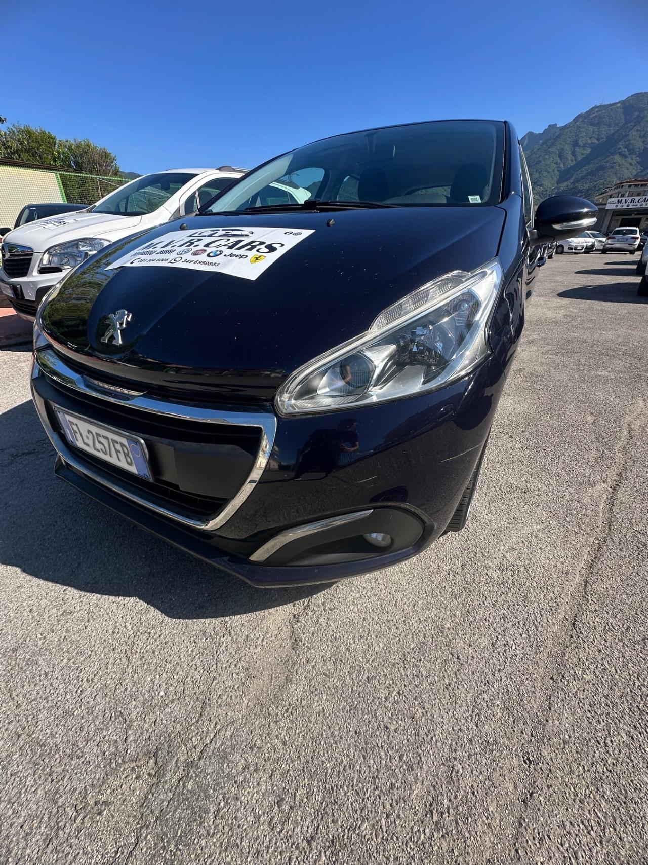 Peugeot 208 PureTech 82 5p. GPL Allure