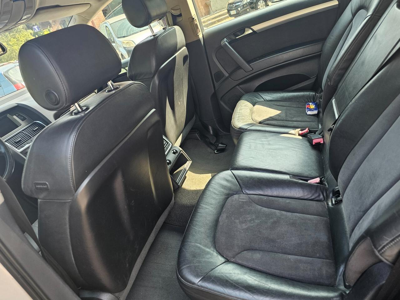 Audi Q7 3.0 V6 TDI 233CV quattro tiptronic