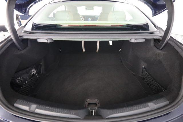MERCEDES-BENZ CLA sse E Coupé E 220 d 4Matic AMG-Line/Premium