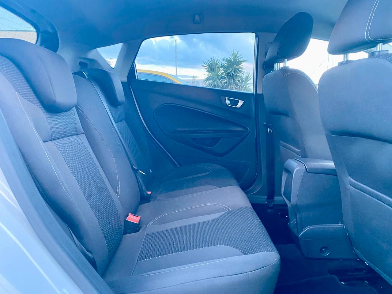 Ford Fiesta 1.2 82 CV 5 porte Titanium