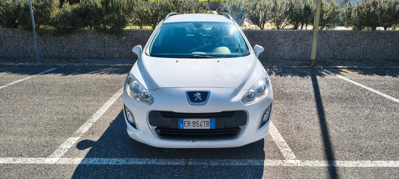 Peugeot 308 1.6 8V e-HDi 115CV Stop&Start SW Business