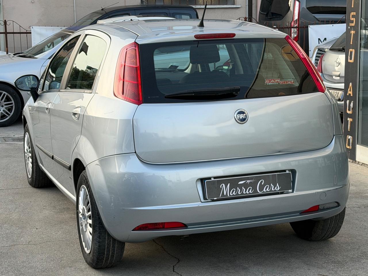 Fiat Grande Punto 1.4 5 porte Dynamic- Neopatentati