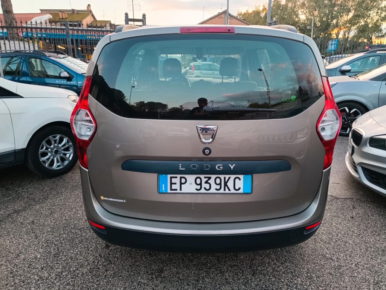 Dacia Lodgy 1.6 8V 85CV 5 posti Lauréate