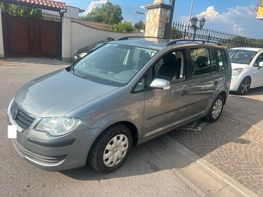 Volkswagen Touran 2.0 Highline Ecofuel METANO