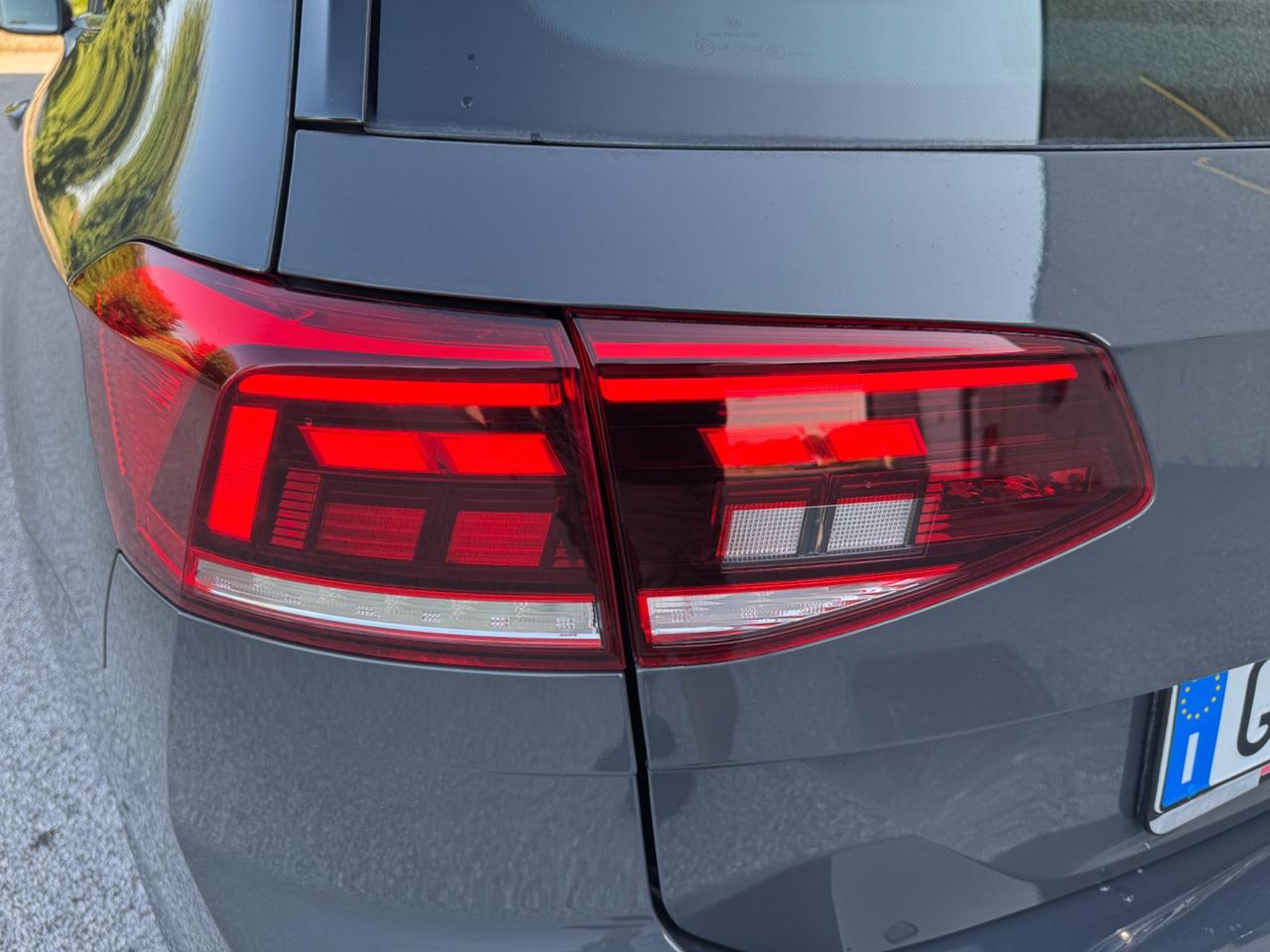 Volkswagen Passat Variant 2.0 TDI R Line Tetto panoramico