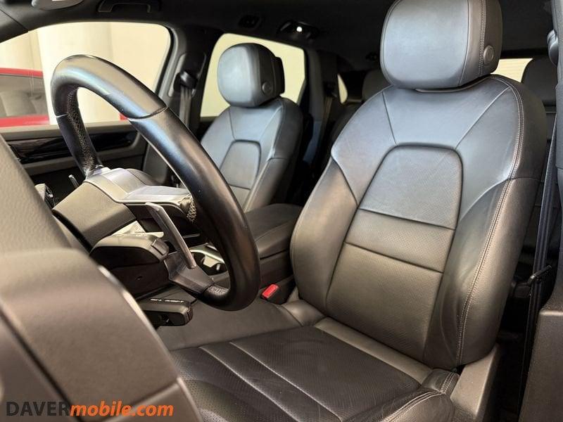 Porsche Cayenne Cayenne 3.0 e-hybrid tiptronic