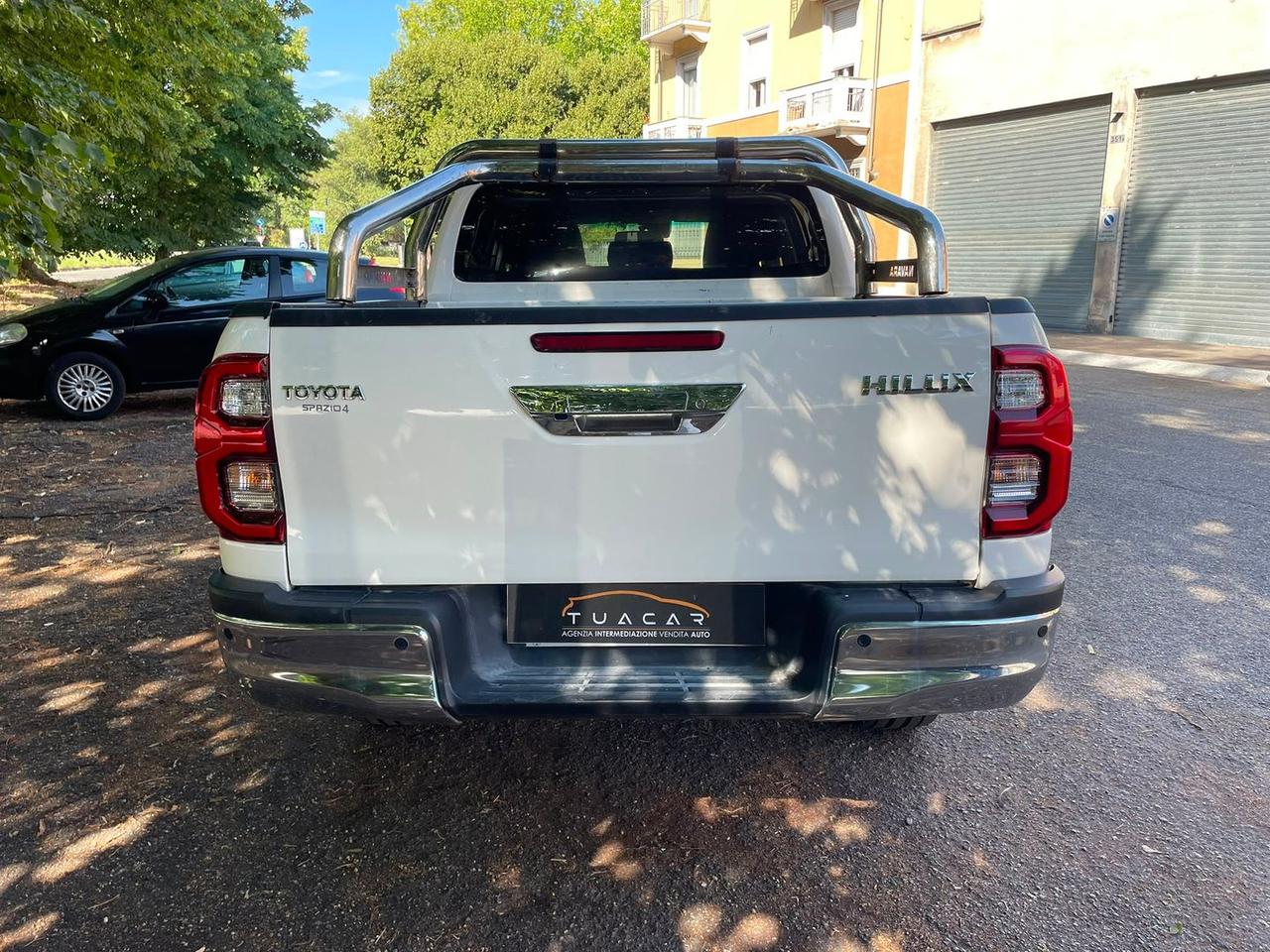 Toyota Hilux 2.4 d double cab Executive 4w #11631