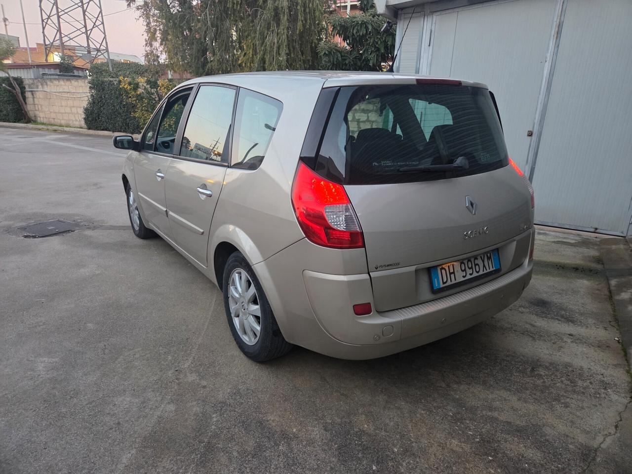 Renault Scenic Grand Scénic 1.5 dCi/105CV Dynamique