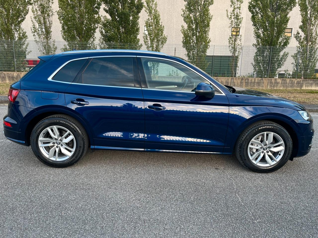 Audi Q5 50 3.0 tdi S line Quattro 286 cv