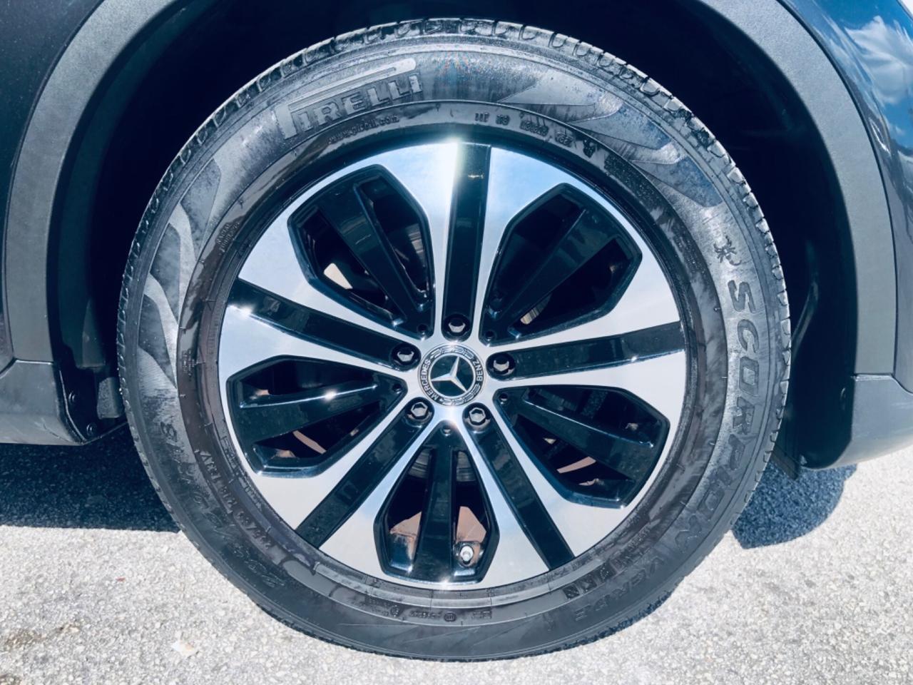 Mercedes-benz GLC 220 d 4Matic SporT telecamera