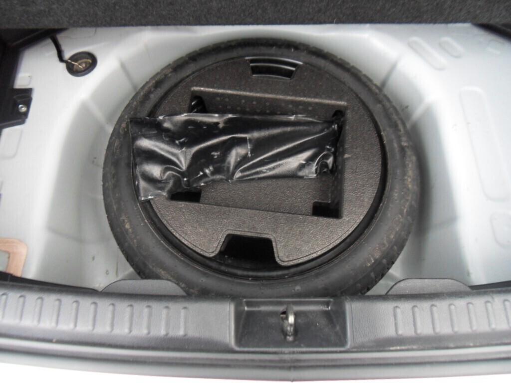 Toyota Yaris 1.0 5 porte Active