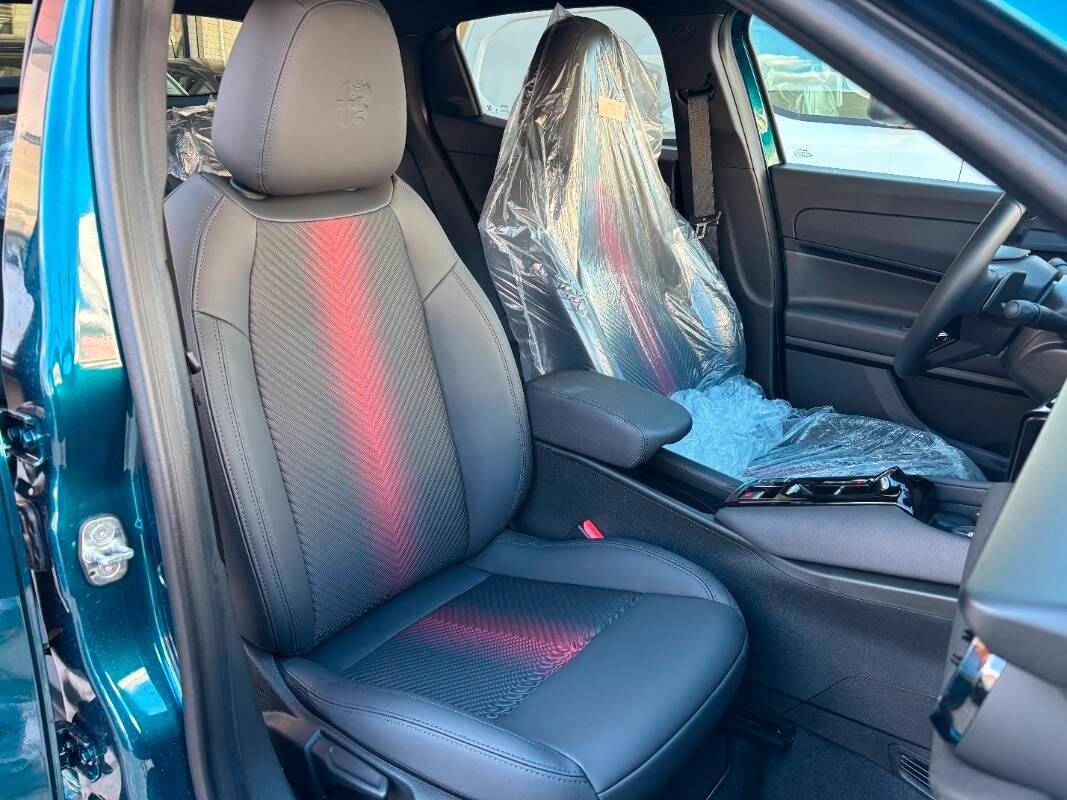 Alfa Romeo Junior 1.2 ibrida Speciale 145cv edct6