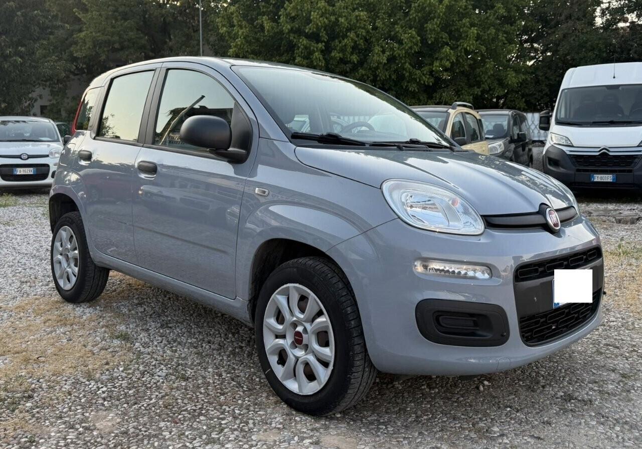 Fiat Panda 0.9 TwinAir Turbo Natural Power Lounge