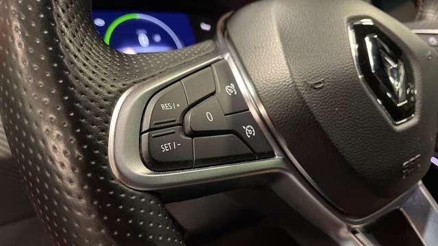 Renault Clio 1.6 E-Tech hybrid R.S. Line 140cv auto 5 Porte 1.