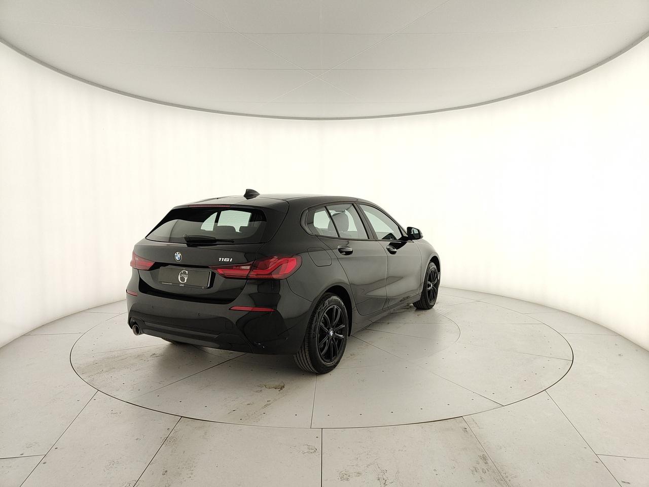 BMW 116i Business Advantage