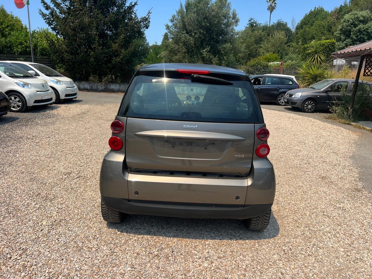 Smart ForTwo 1000 52 kW MHD SERVOSTERZO coupé passion