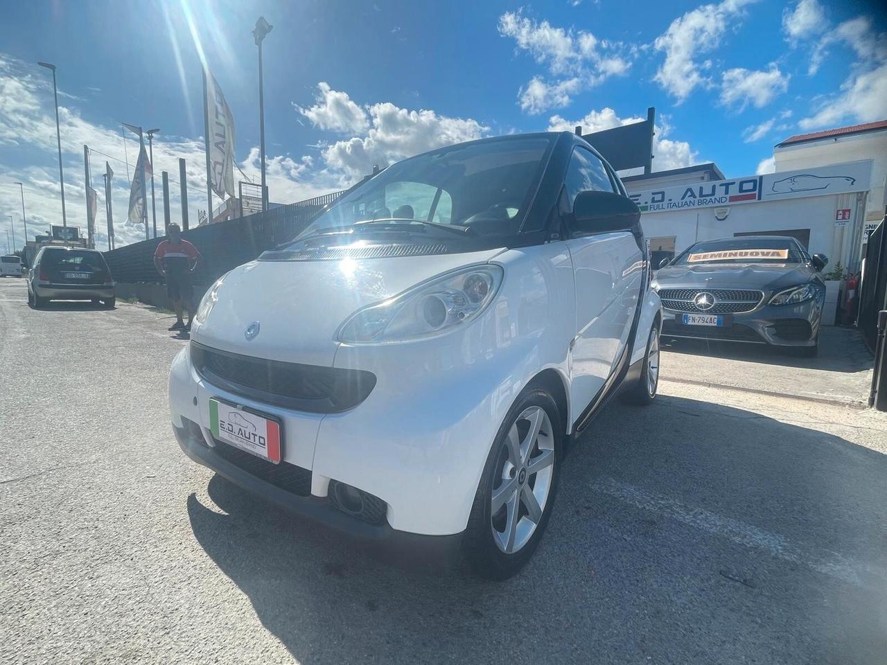 Smart ForTwo 1000 52 kW coupé passion