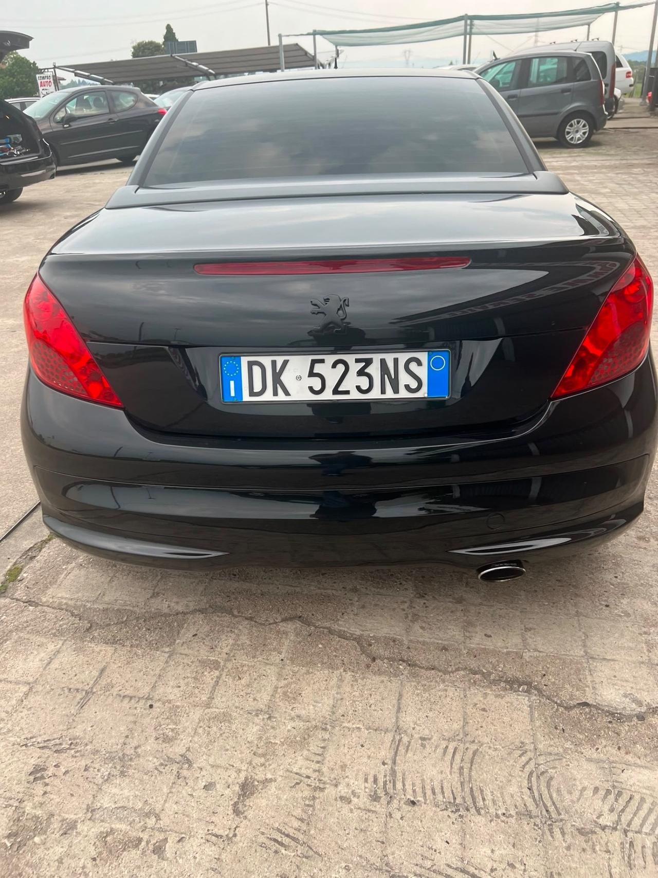 Peugeot 207 1.6 VTI CC ROLAND GARROS
