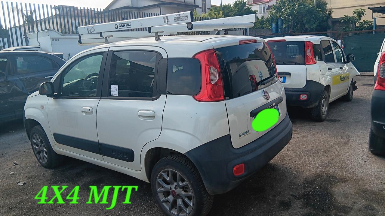 Fiat Panda 4x4 incidentata sinistrata mondialcars