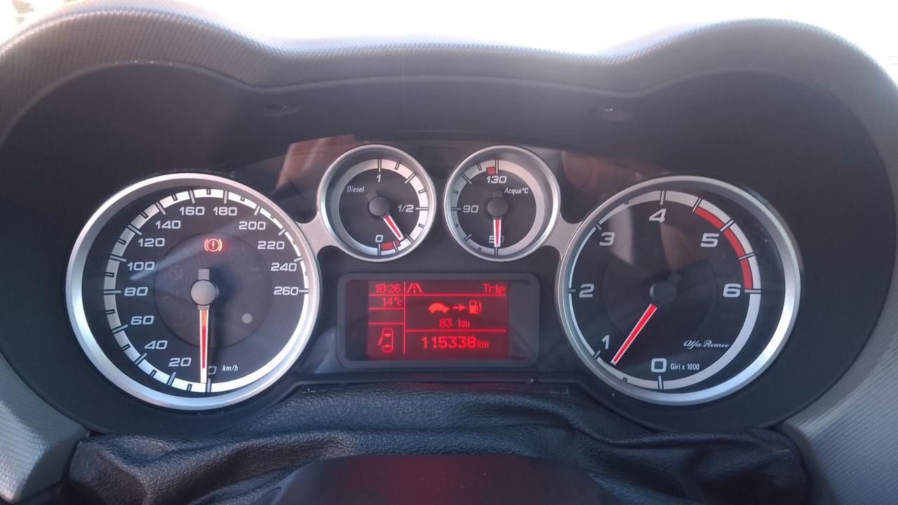 Alfa Romeo MiTo 1.3 JTDm 115milakm 2015 neopatentati