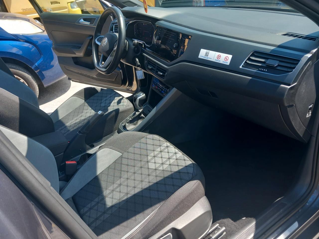 Volkswagen Taigo 1.0 TSI 115 CV DSG R-Line Plus