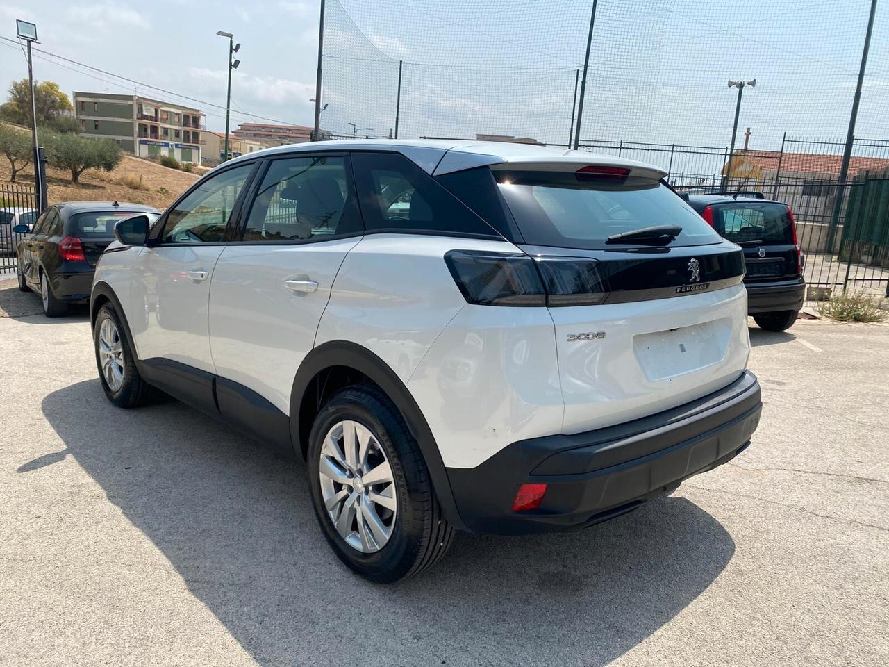 Peugeot 3008 BlueHDi 130 S&S Active Pack