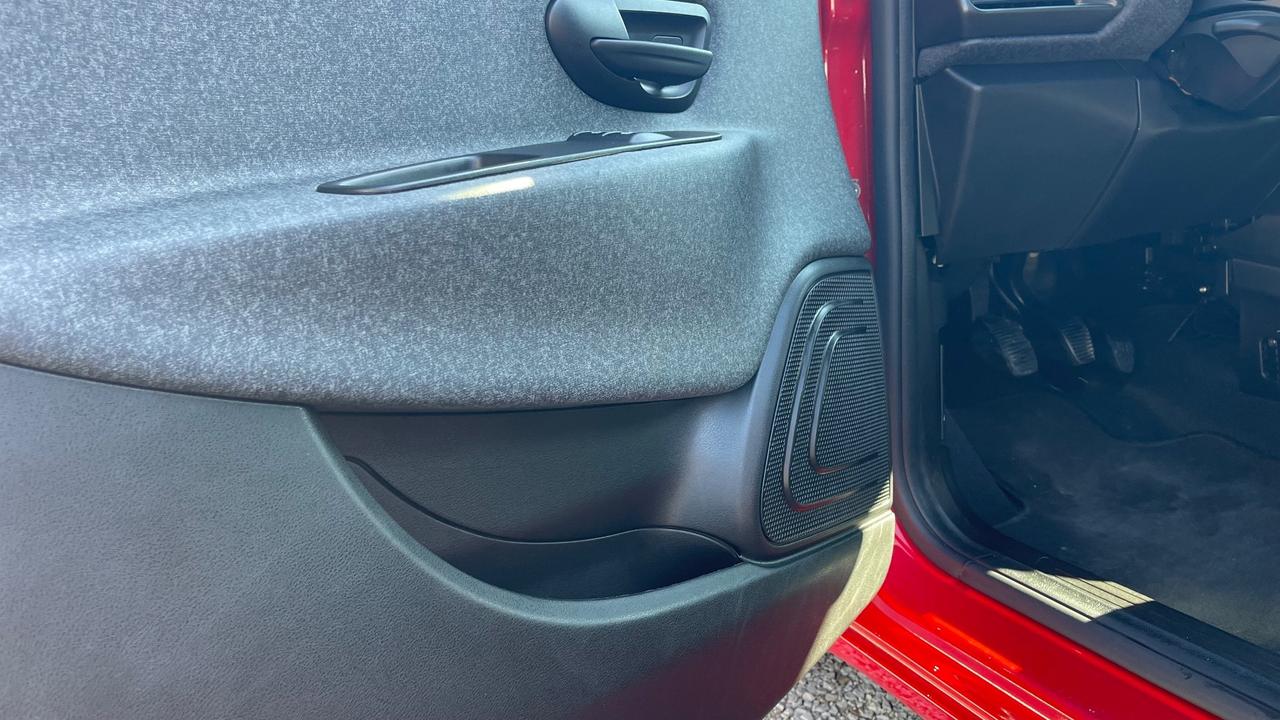 Lancia Ypsilon Ecochic Hybrid 1.0 FireFly 70cv