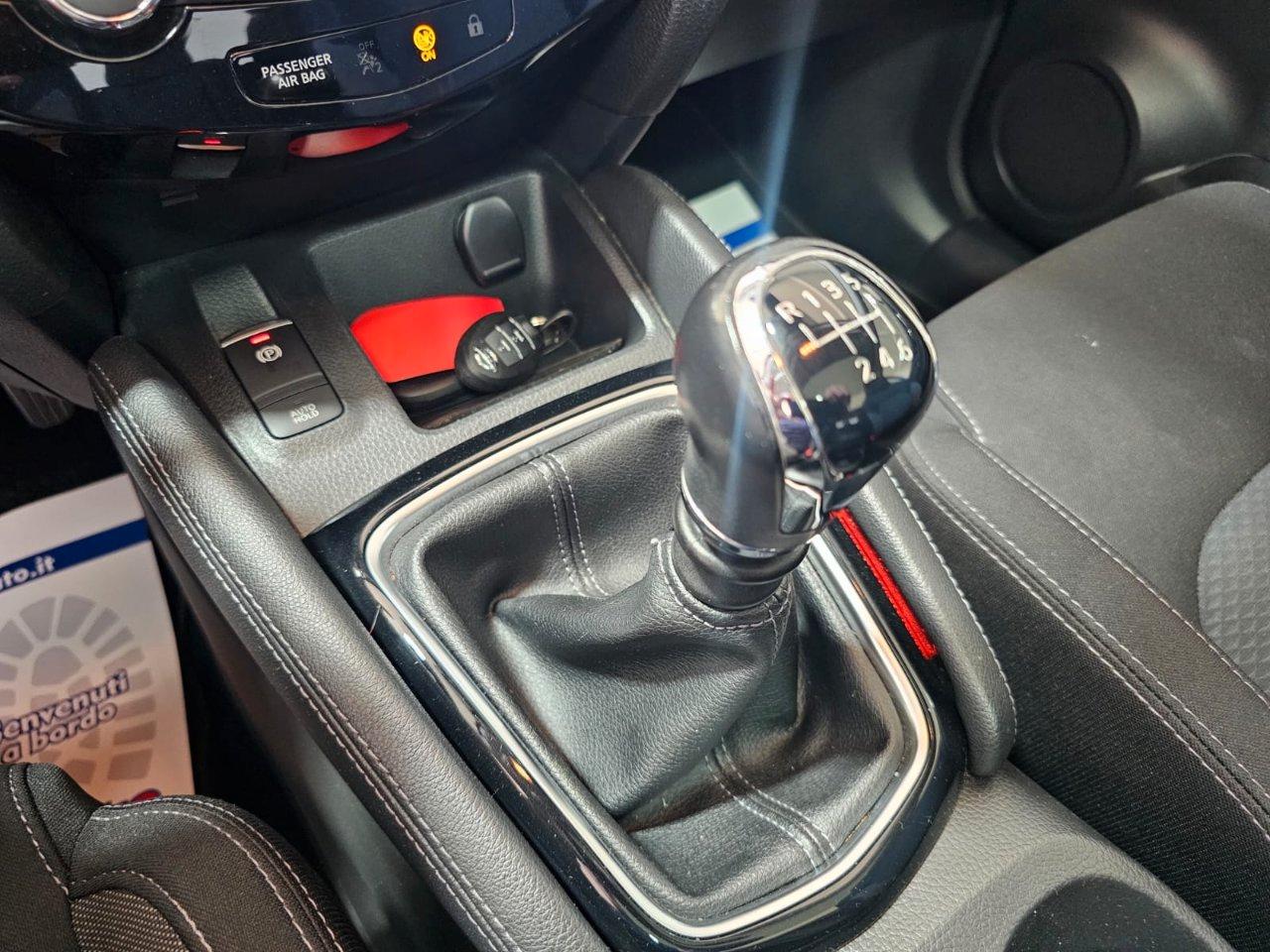Nissan Qashqai 1.5 dci Tekna 115cv