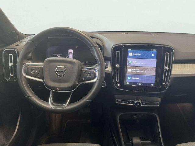 VOLVO XC40 B3 CORE AUTOMATICA