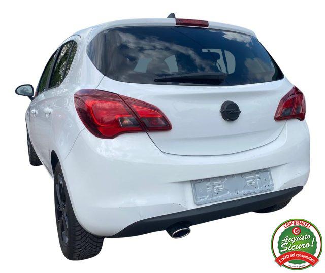OPEL Corsa 1.2 5 porte Cosmo