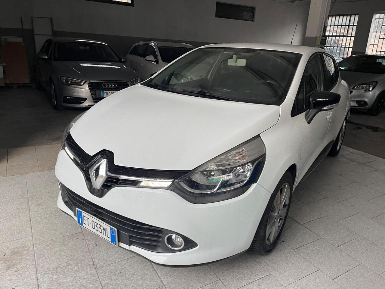 Renault Clio 1.2 75CV 5 porte Wave