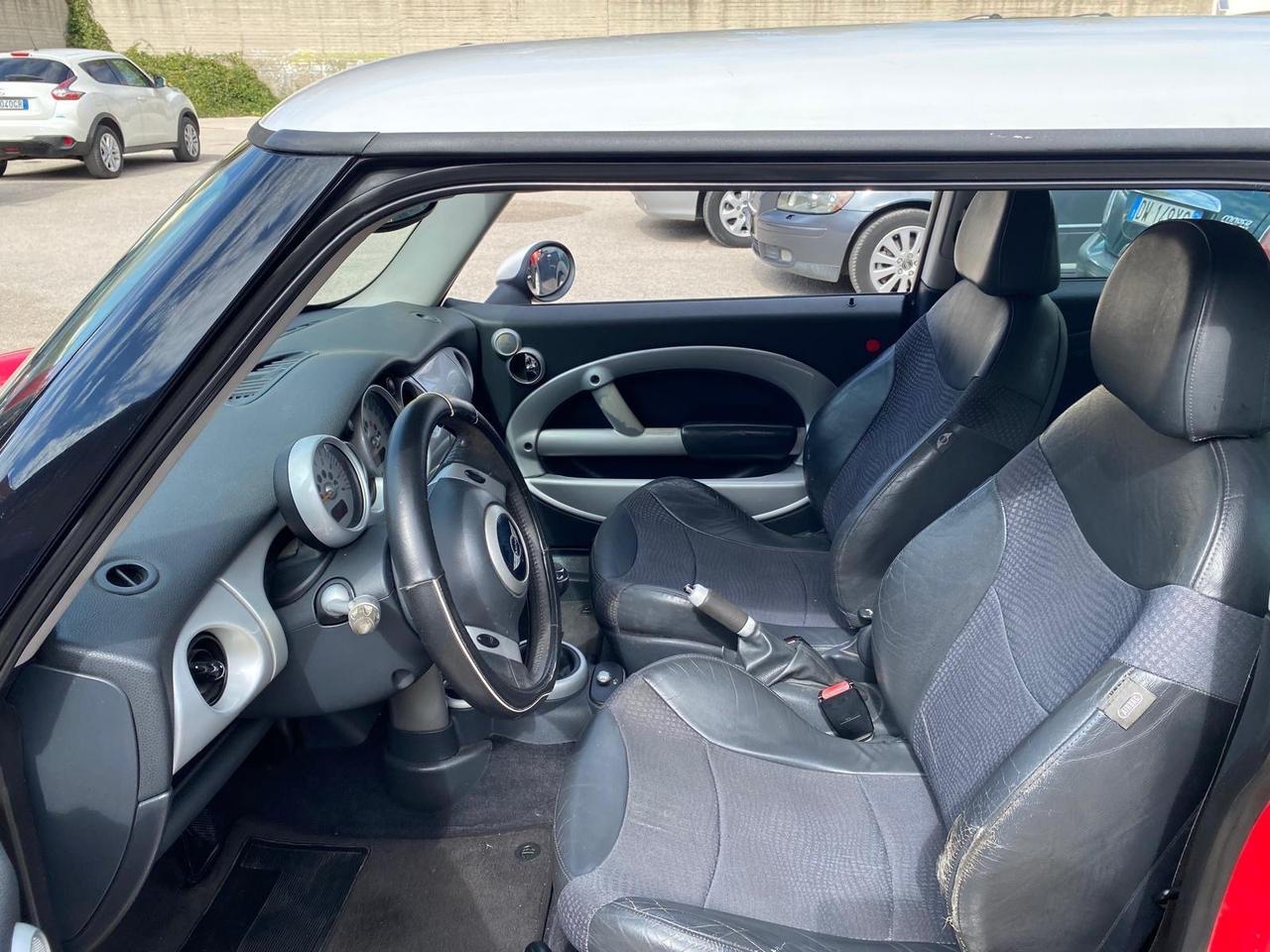 Mini 1.6 16V Cooper