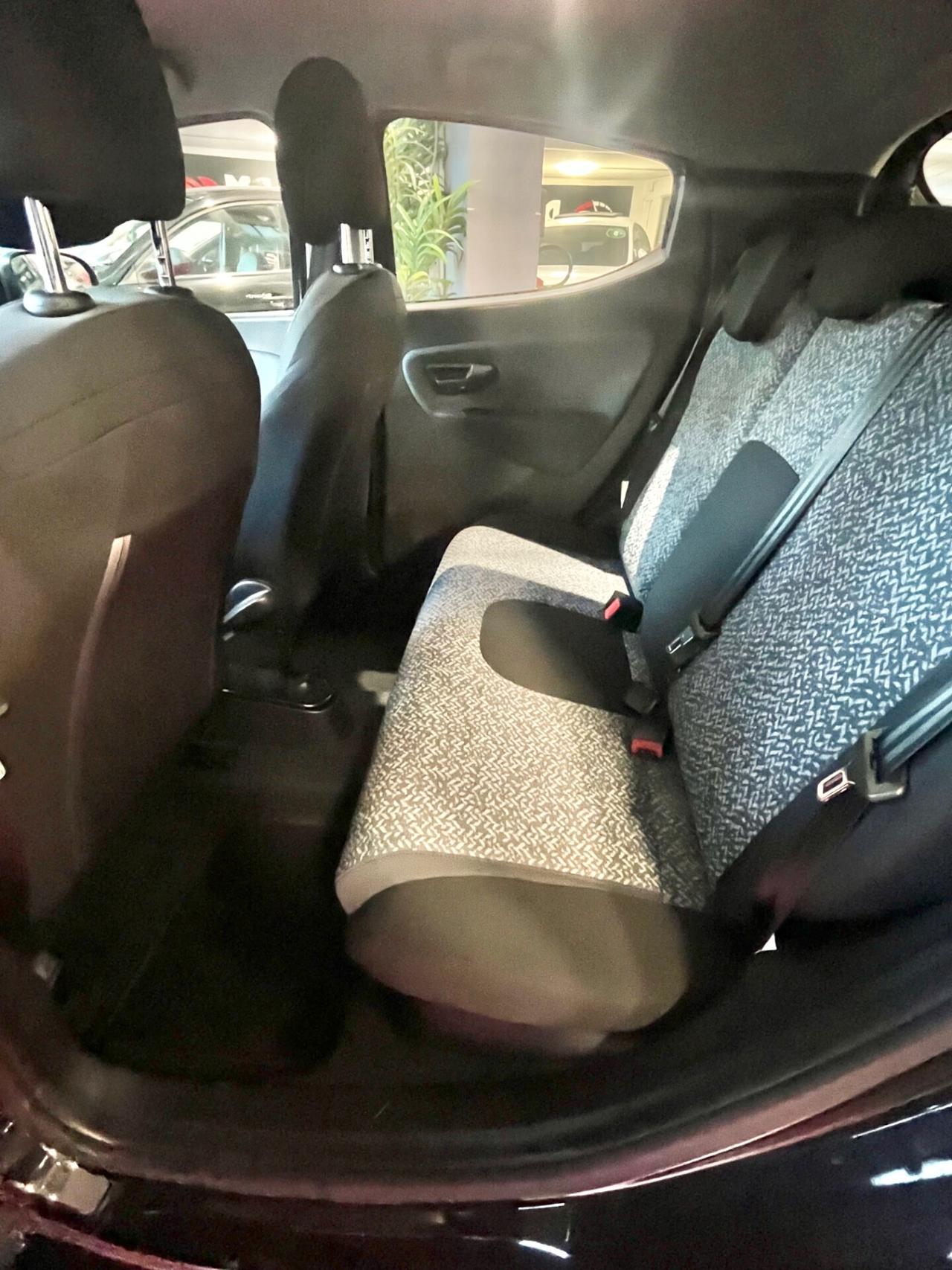 Lancia Ypsilon 1.2 69 CV 5 porte GPL Ecochic Elefantino Blu OK NEOPATENTATI