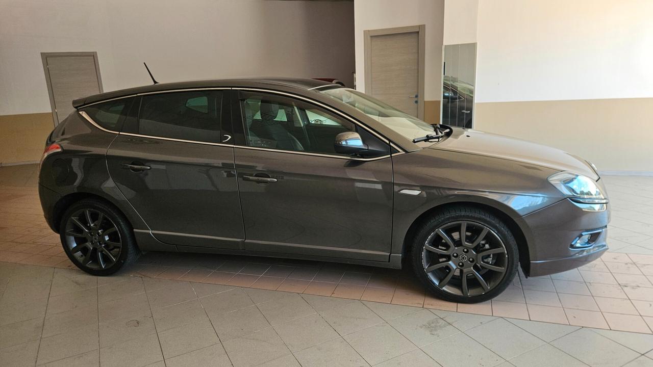 Lancia Delta 1.9 MJT Twinturbo DPF S