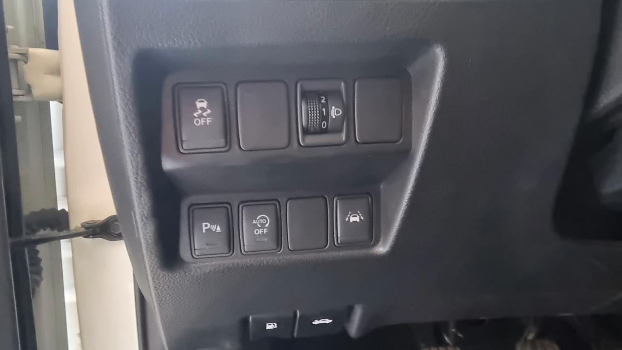 Nissan Qashqai 1.2 DIG-T 360 Tekna tetto panoramico
