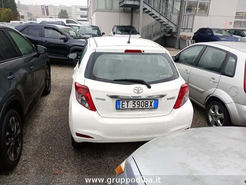 Toyota Yaris 5p 1.0 lounge s/cl