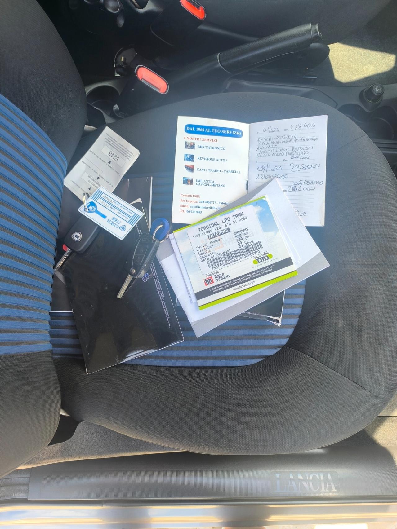 Lancia Ypsilon 1.2 Argento GPL perfetta full optional