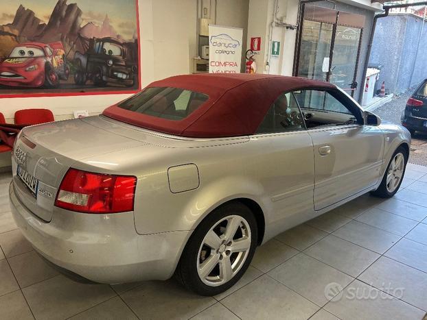 AUDI A4 Cabriolet 2.5 V6 TDI cat