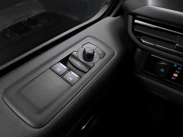 FORD Tourneo Custom 2.0 EcoBlue 136CV Aut. PL 320 Titanium