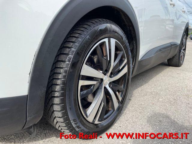 PEUGEOT 3008 BlueHDi 130 S&S EAT8 Business PROMO !!