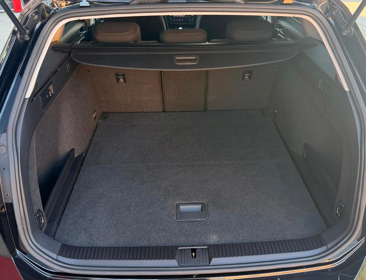 Volkswagen Passat Variant 2.0 TDI SCR EVO DSG Executive