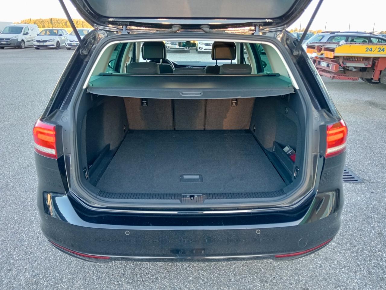 Volkswagen Passat Variant 1.6 TDI 120cv DSG UNIPROPRIETARIO