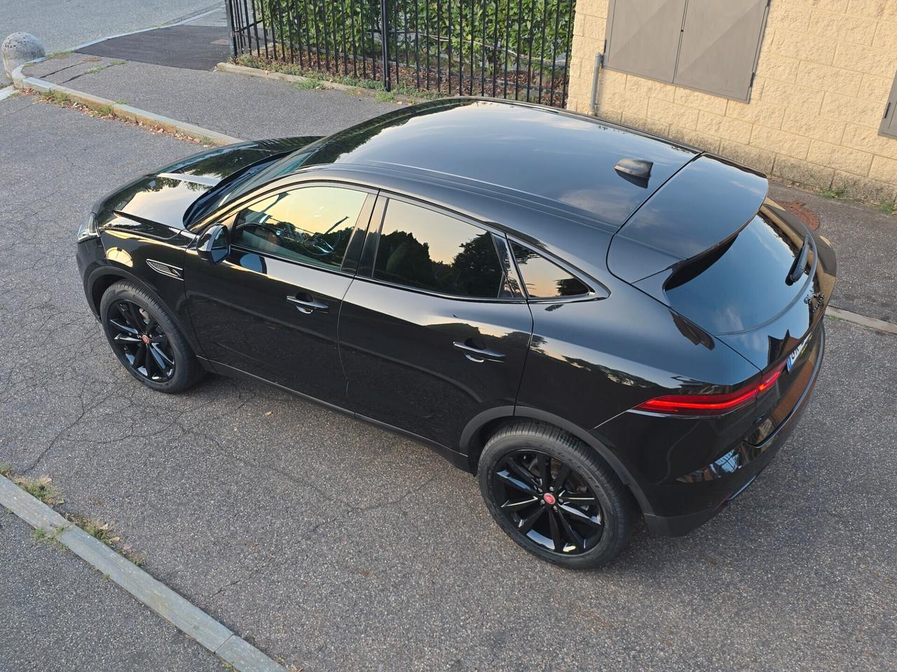JAGUAR E-Pace R-Dynamic S AWD 2.0d i4 Mhev 163cv