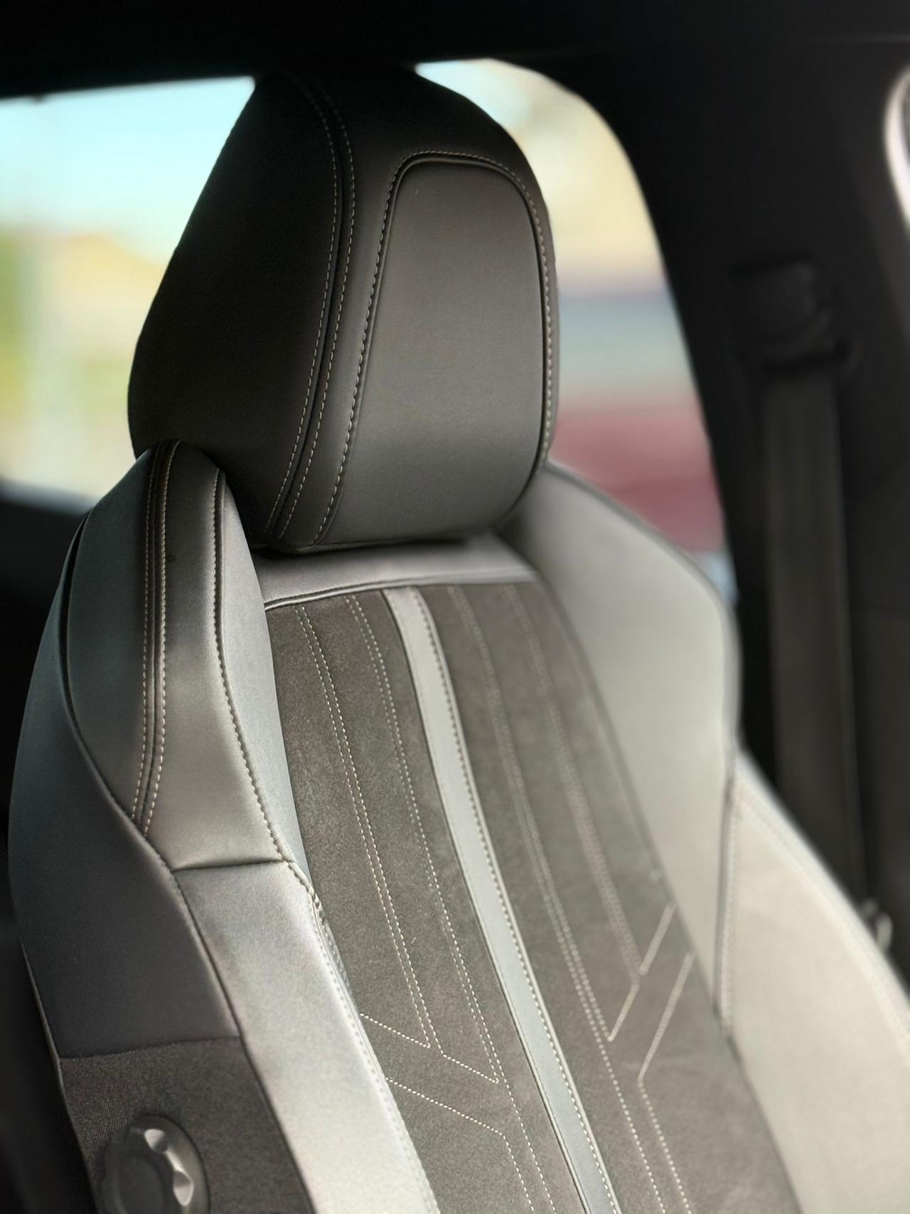 Peugeot 3008 Gt Line 1.5 130cv