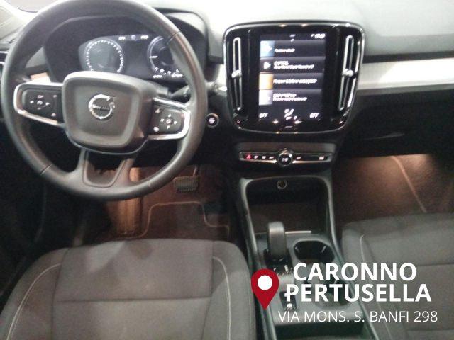 VOLVO XC40 T4 Recharge Plug-in auto Inscription Expression