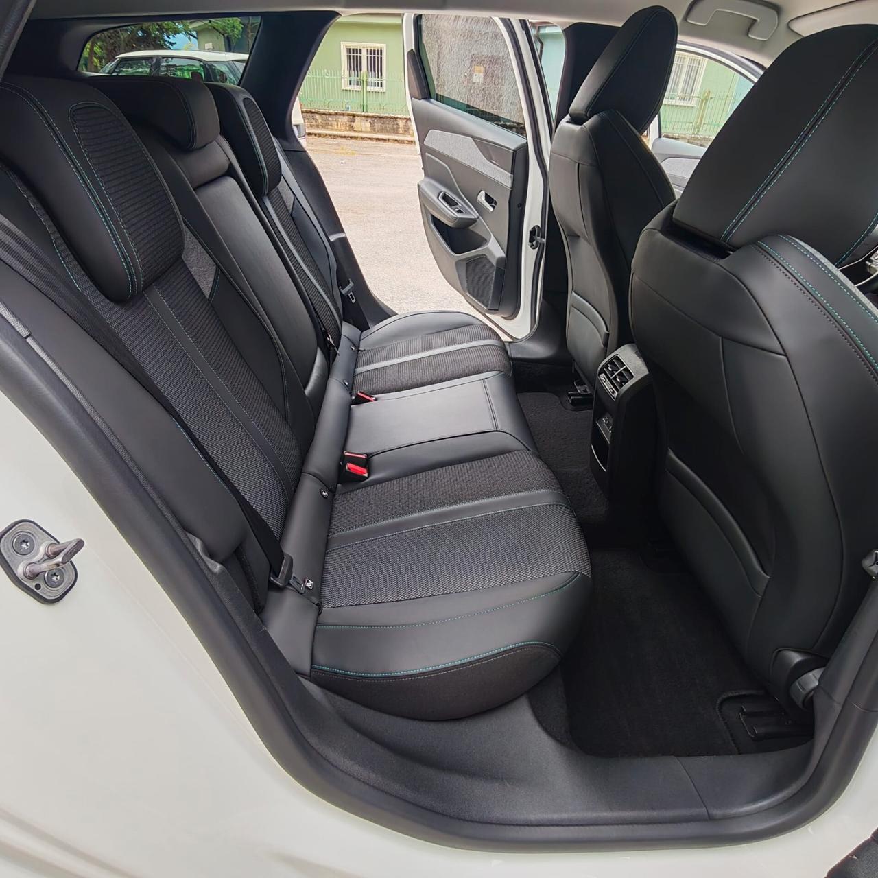 Peugeot 308 BlueHDi 130 S&S EAT8 SW Allure