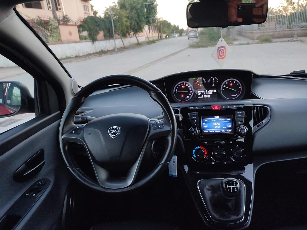 Lancia Ypsilon GOLD ECO CHIC METANO CASA MADRE CLIMA BASSI CONSUMI