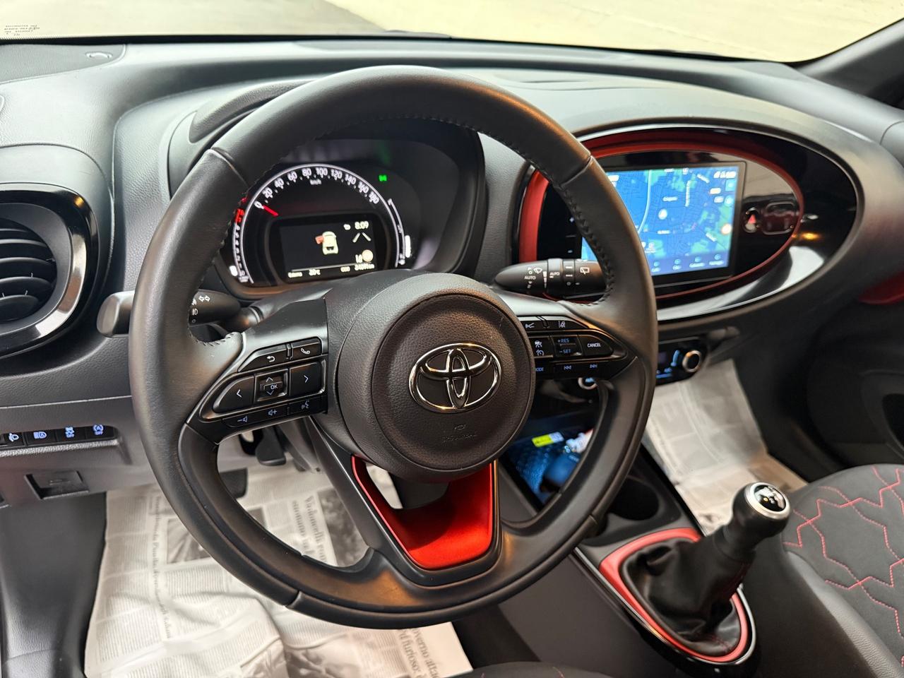 Toyota Aygo X 1.0benzina LOUNGE Km24.000 - 2022