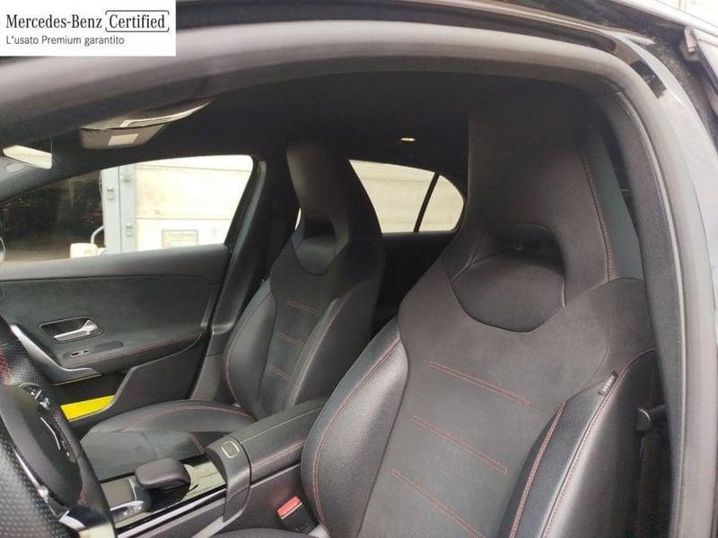 Mercedes-Benz Classe A A 200 D PREMIUM 4MATIC AUTO